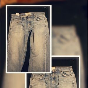 Signature Levi jeans